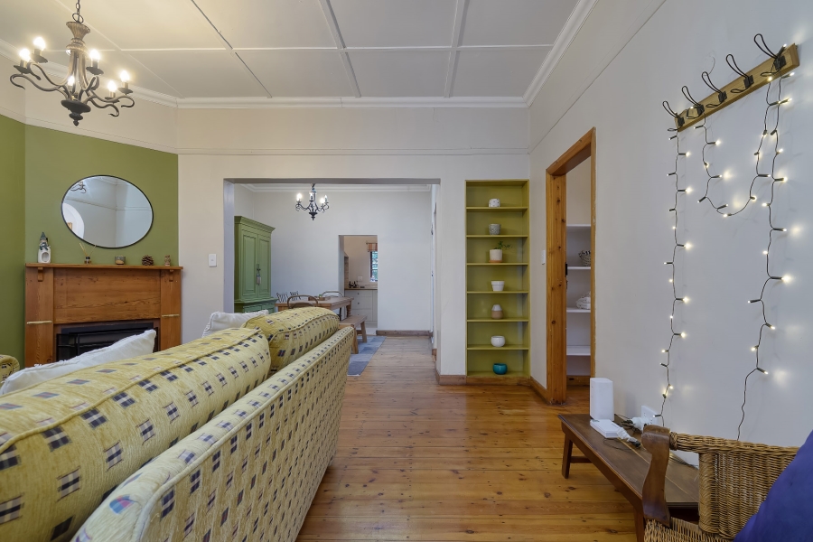 2 Bedroom Property for Sale in Claremont Western Cape